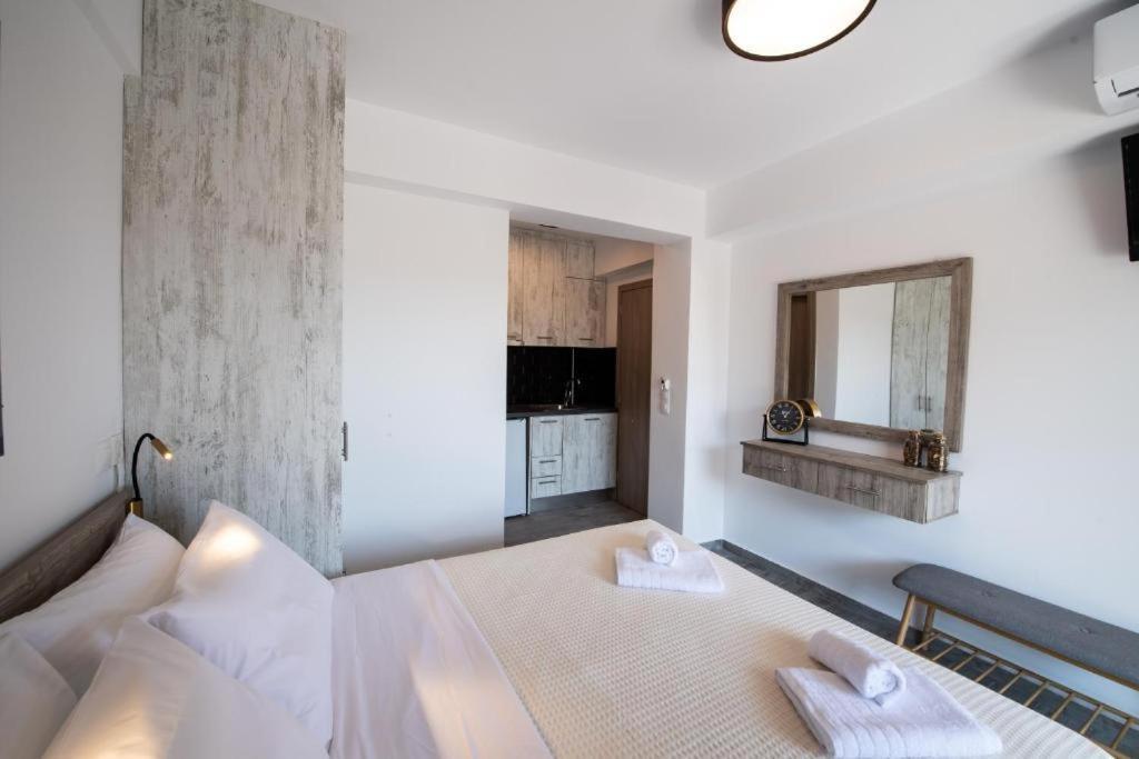 Melodia Apartments By Imagine Lefkada Nikiána Eksteriør bilde